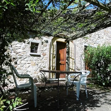 Poggetto Masino Gospodarstwo agroturystyczne *